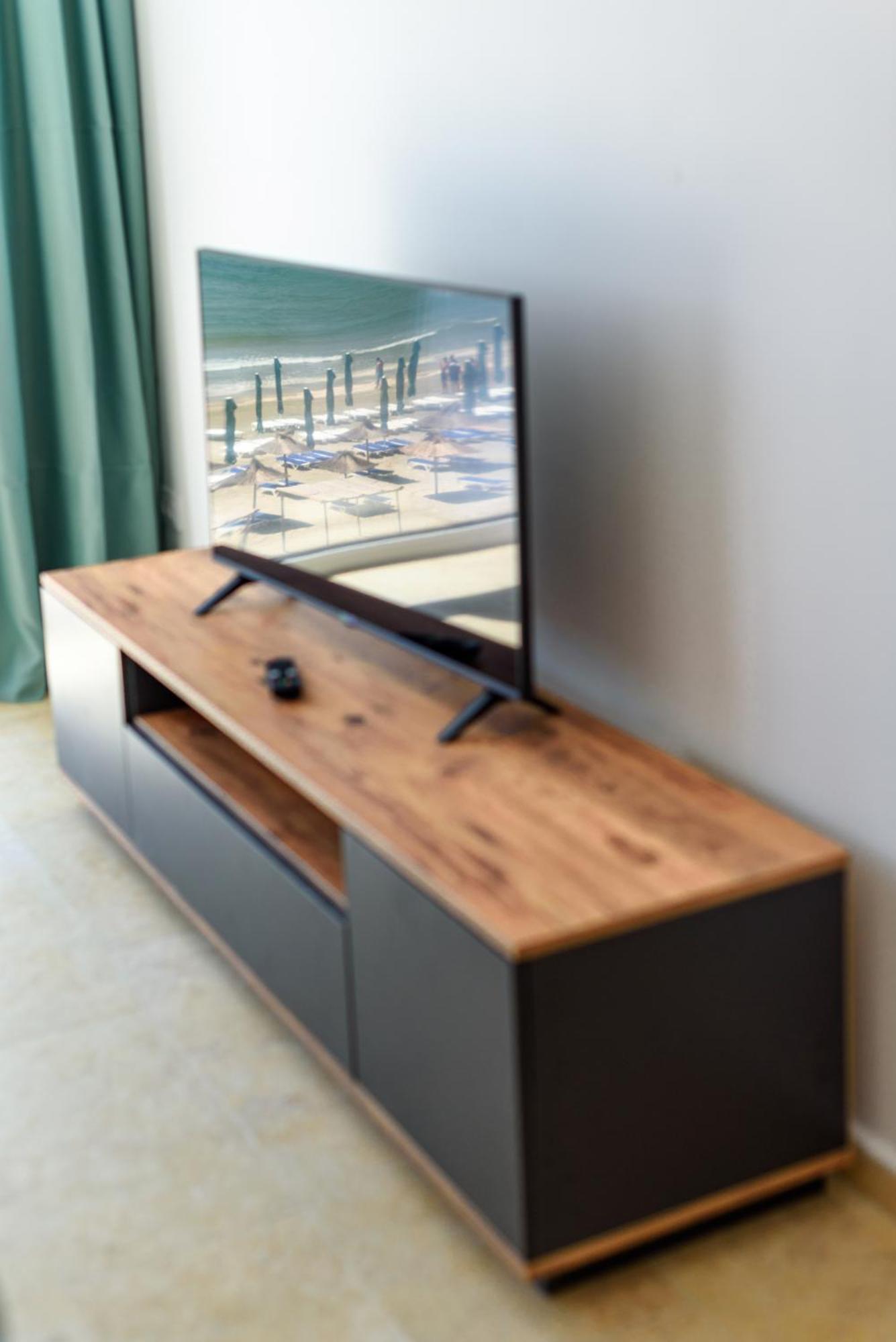 Apartment Azzurro Beachfront 2 - Sea View